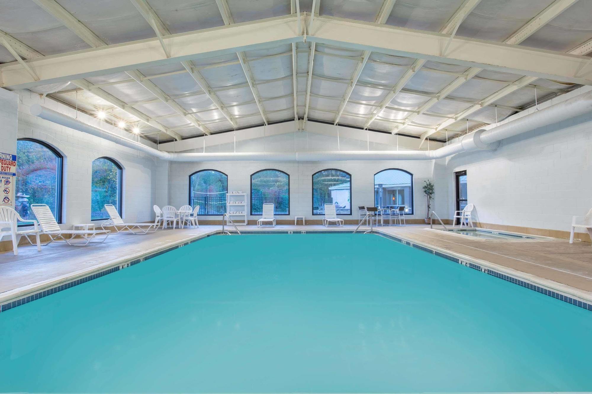 Baymont By Wyndham Bartonsville Poconos Exteriér fotografie